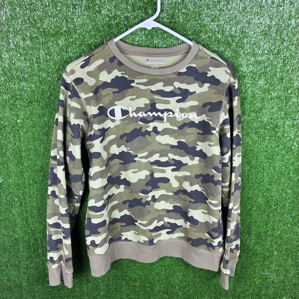 Champion Men's Green Camouflage Crewneck Sweater
